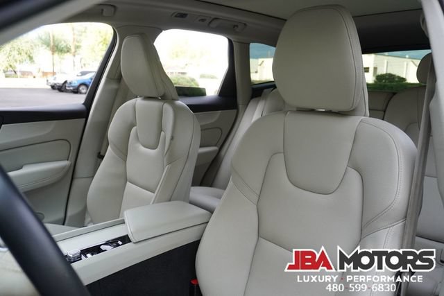 Used 2020 Volvo XC60 T5 Momentum w/ Protection Package Premier AWD/4WD image 84