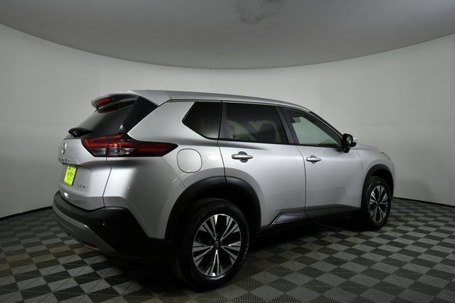 Used 2023 Nissan Rogue SV image 10
