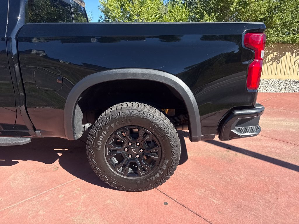 Used 2026 Chevrolet Silverado 1500 ZR2 AWD/4WD image 35