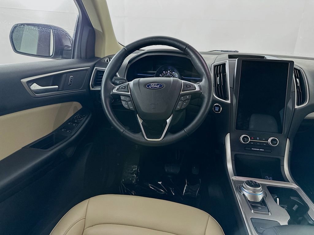Used 2023 Ford Edge SEL w/ Convenience Package image 29