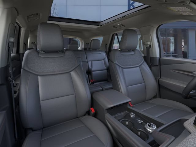 Used 2026 Ford Explorer Active w/ Active Comfort Package AWD/4WD image 10