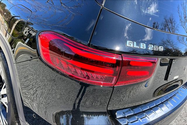 Used 2026 Mercedes-Benz GLB 250 4MATIC image 26