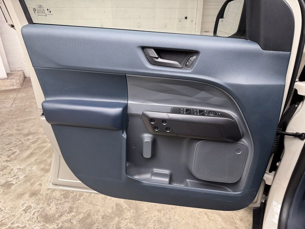 Used 2024 Ford Maverick XLT w/ XLT Luxury Package image 11