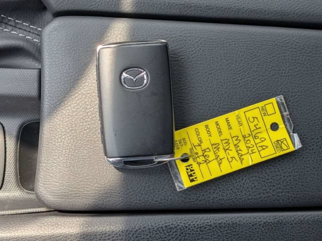 Used 2024 MAZDA MX-5 Miata RF Grand Touring RWD image 34