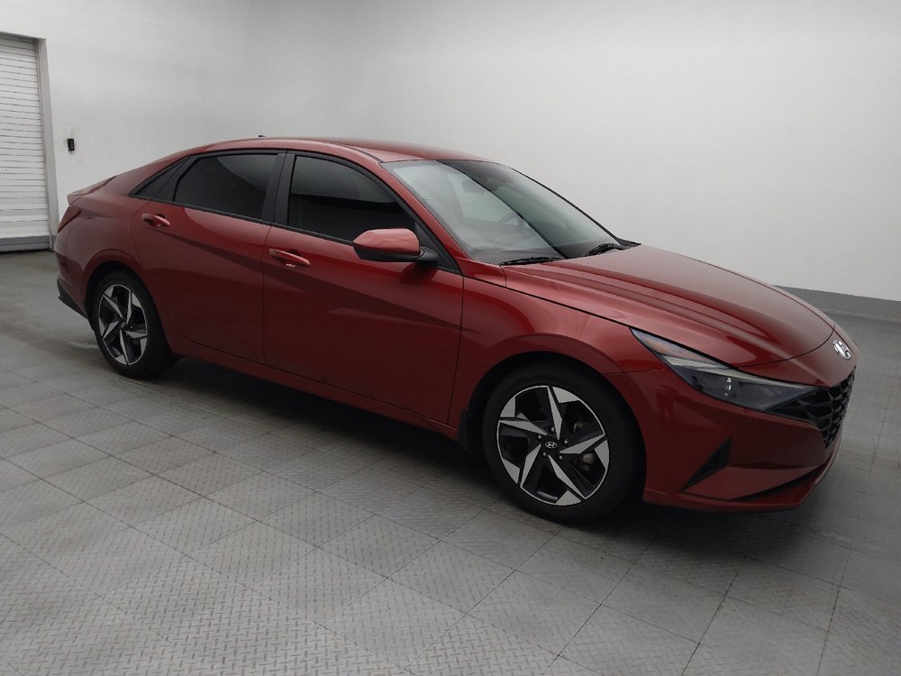Used 2023 Hyundai Elantra SEL w/ Convenience Package FWD image 11