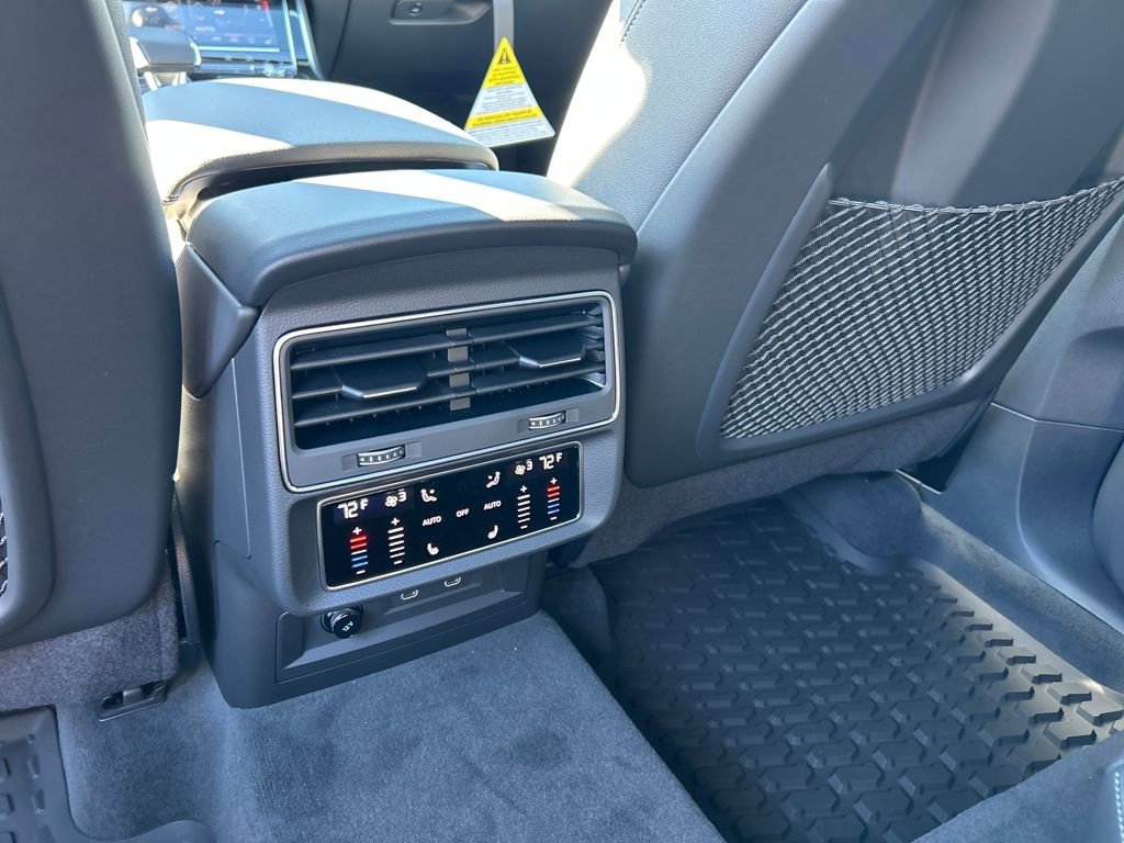 New 2026 Audi Q8 Premium Plus image 14