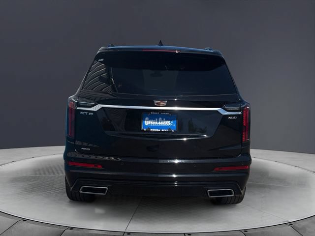 Used 2025 Cadillac XT6 Sport w/ LPO, Floor Liner Package AWD/4WD image 4