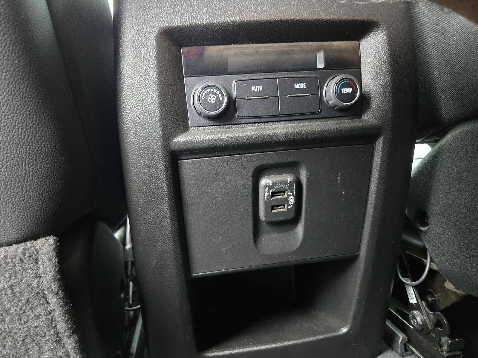 Used 2021 Chevrolet Traverse LT AWD/4WD image 19