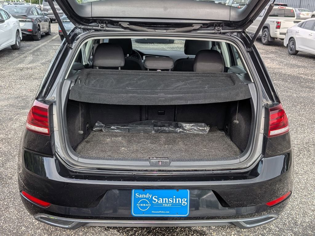 Used 2018 Volkswagen Golf S FWD image 27