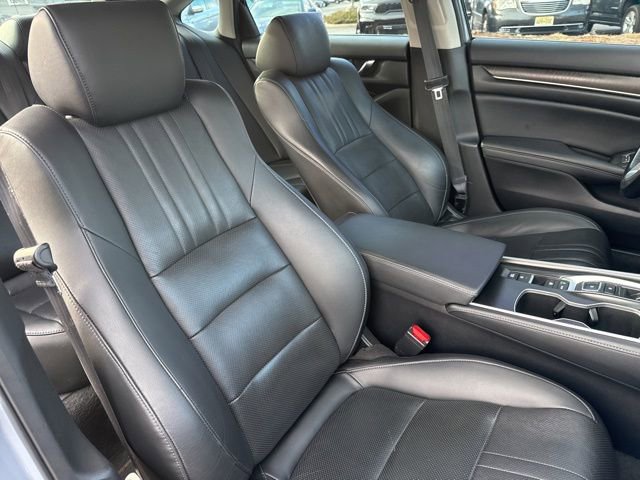 Used 2022 Honda Accord Touring image 27