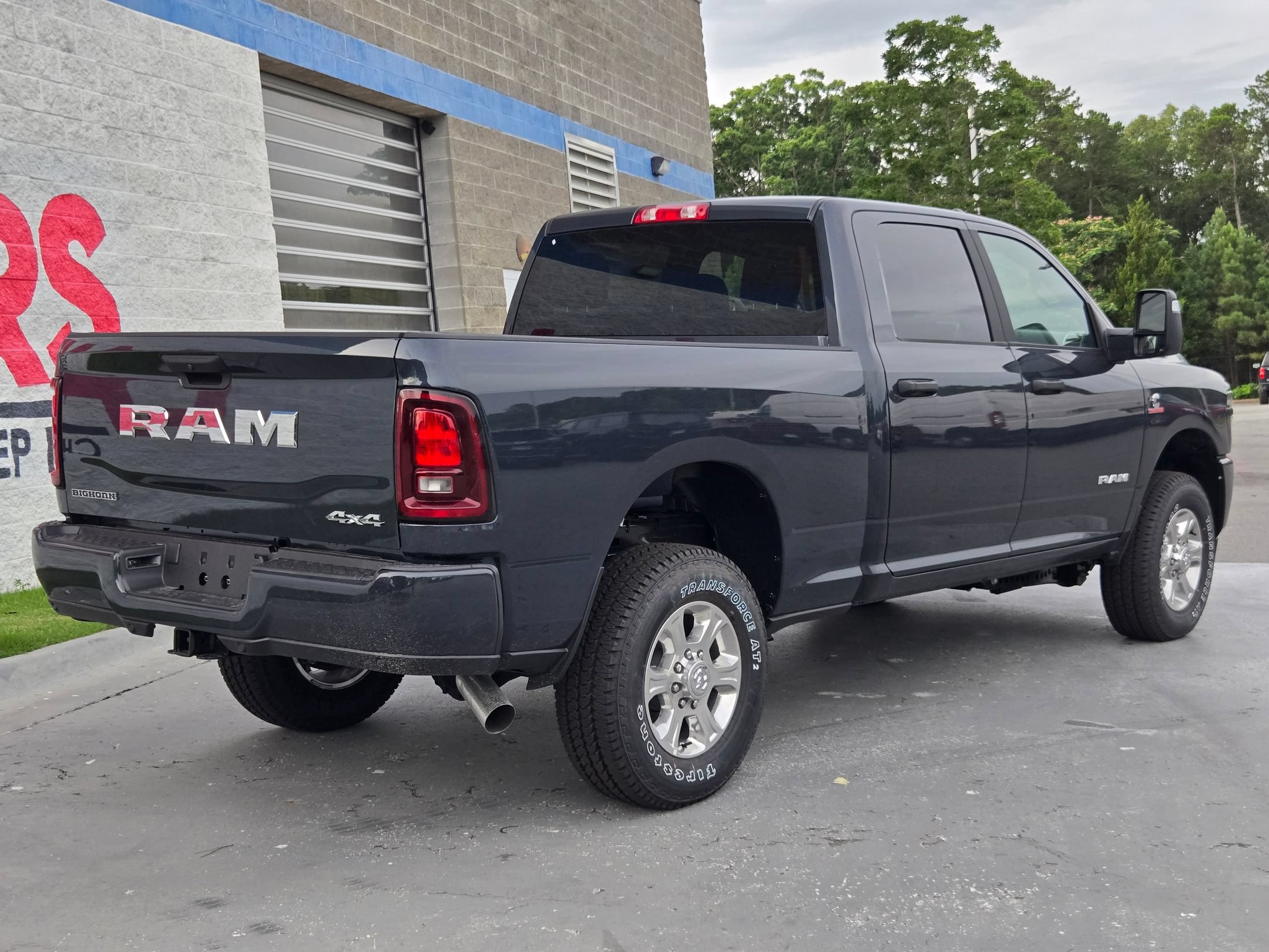 New 2026 RAM 2500 Big Horn AWD/4WD image 7