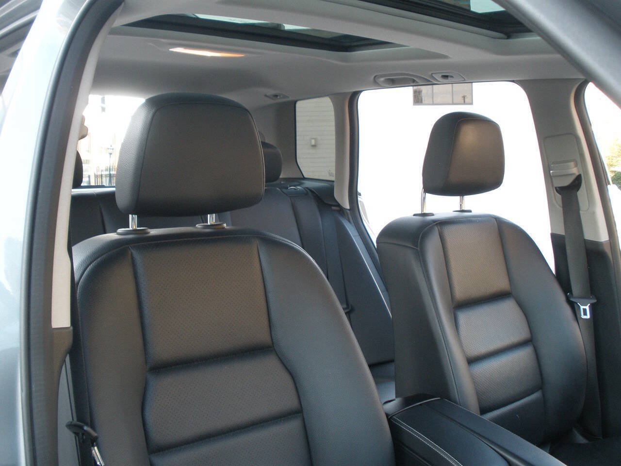 Used 2015 Mercedes-Benz GLK 350 4MATIC image 33