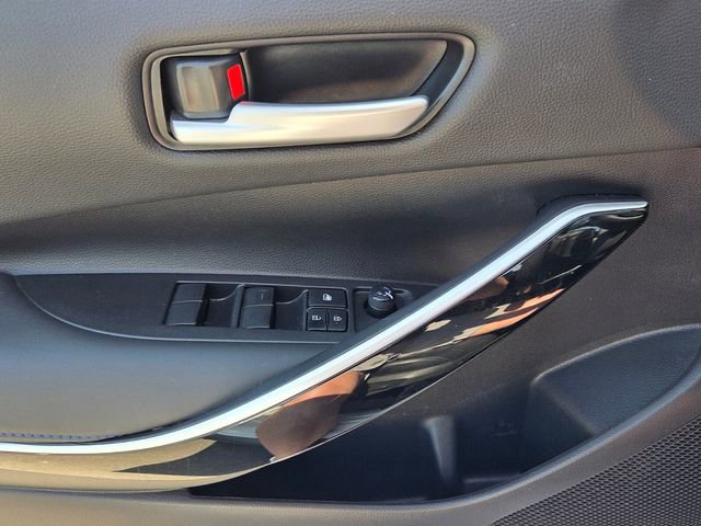 Used 2022 Toyota Corolla XSE image 32