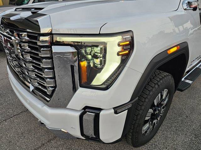 New 2026 GMC Sierra 2500 Denali w/ Technology Package image 15