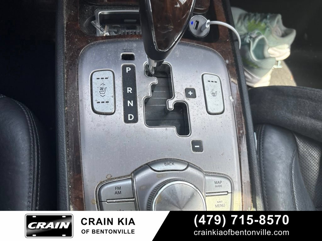 Used 2011 Hyundai Genesis 4.6 RWD image 16