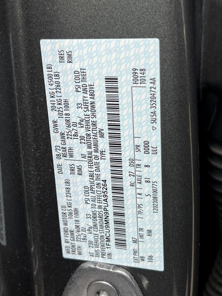 Used 2023 Ford Escape ST-Line w/ Tech Pack #1 AWD/4WD image 28