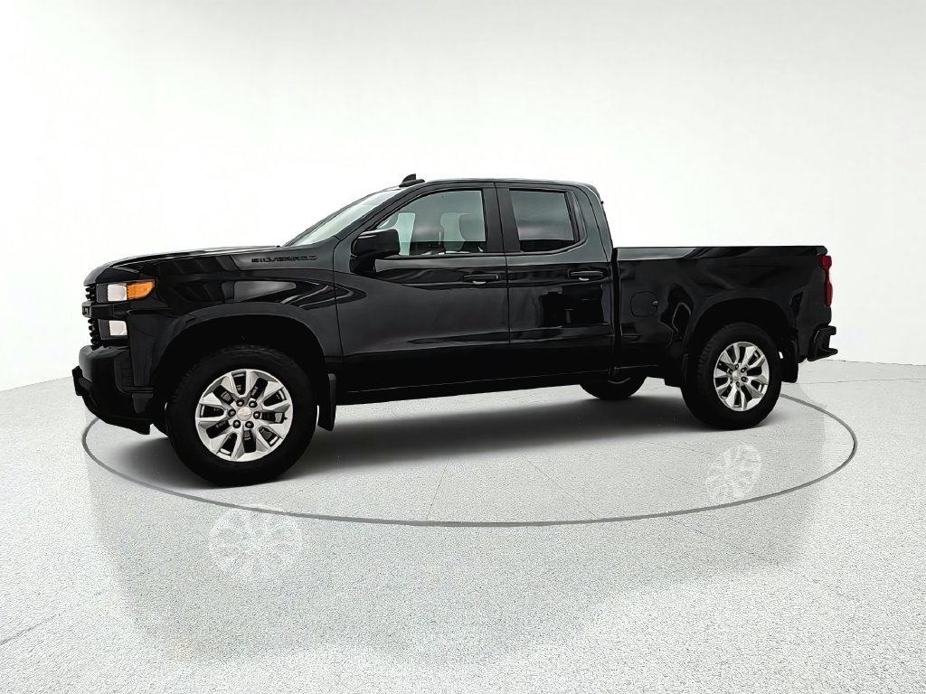 Used 2020 Chevrolet Silverado 1500 Custom w/ Custom Value Package AWD/4WD image 8