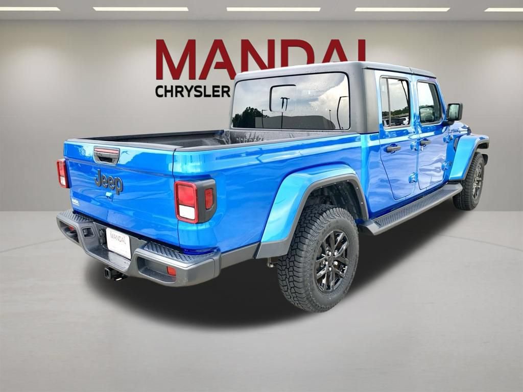 Used 2023 Jeep Gladiator Sport AWD/4WD image 6