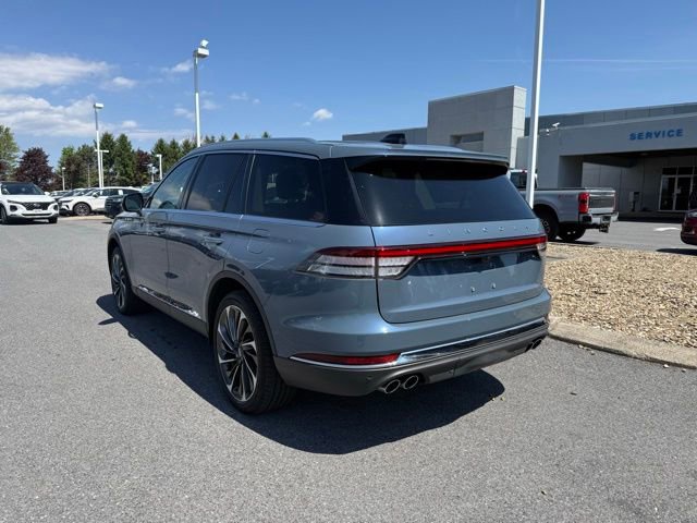 Used 2026 Lincoln Aviator Reserve AWD/4WD image 3