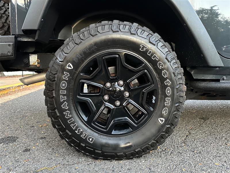 Used 2017 Jeep Wrangler Unlimited Sport image 13