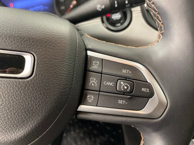 Used 2022 Jeep Compass Limited AWD/4WD image 17