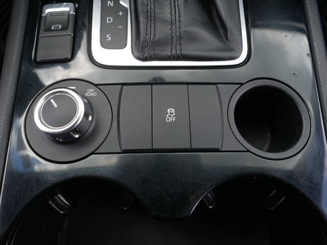 Used 2012 Volkswagen Touareg VR6 AWD/4WD image 33