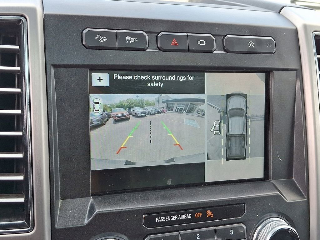 Used 2018 Ford F150 Platinum w/ Equipment Group 701A Luxury image 21