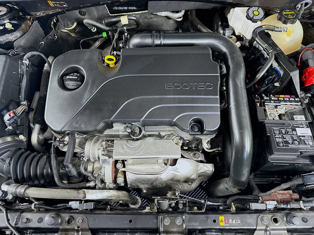 Used 2024 Chevrolet Malibu LT FWD image 37