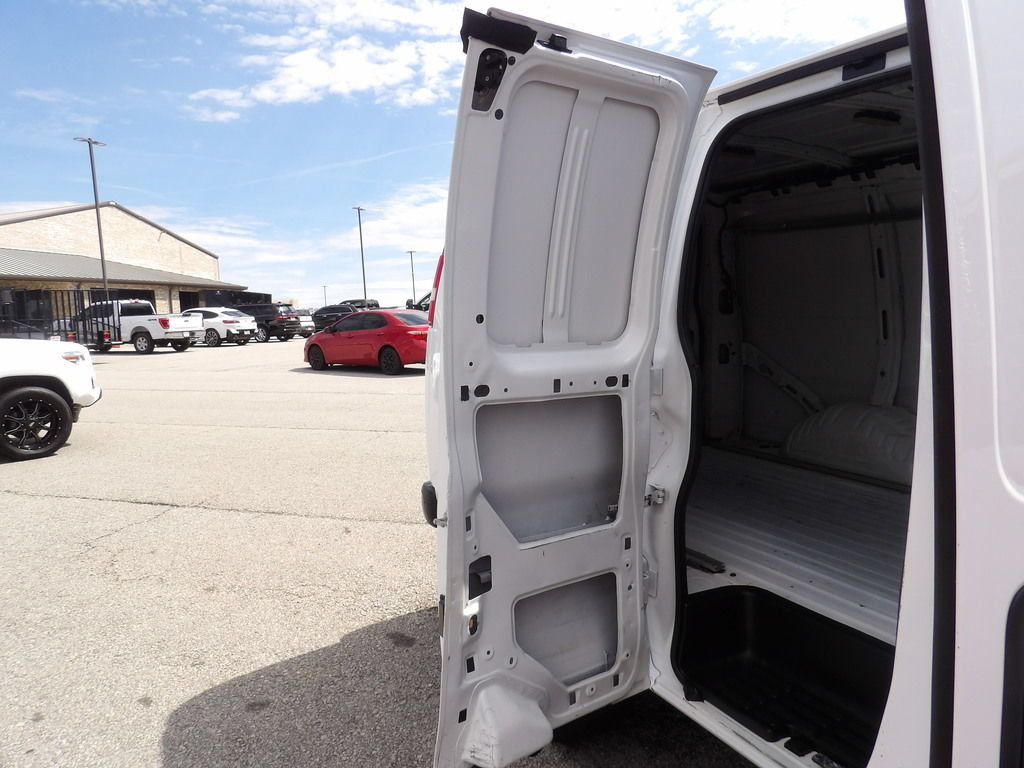Used 2016 Chevrolet Express 2500 RWD image 26