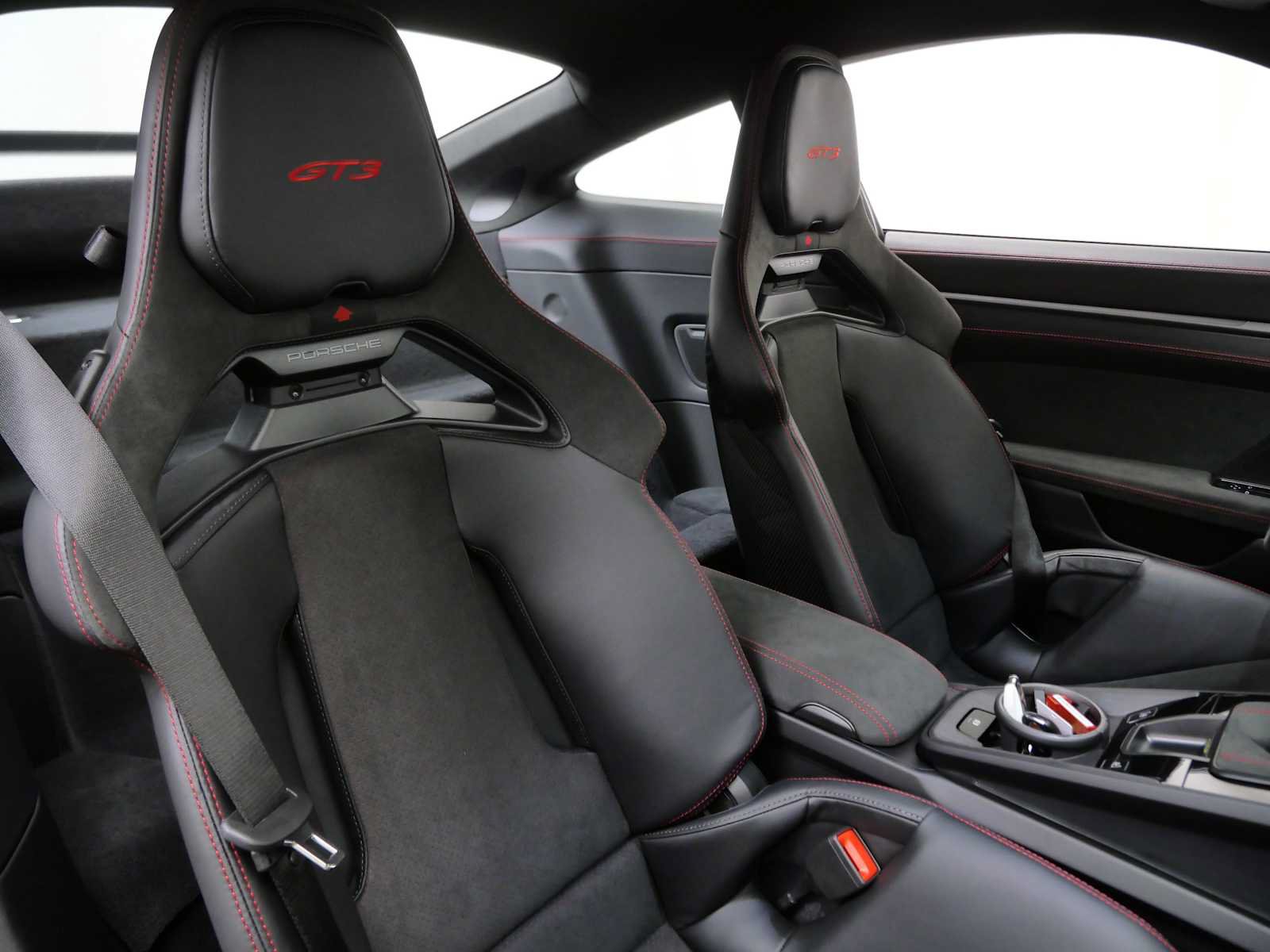 Used 2026 Porsche 911 GT3 RWD image 14