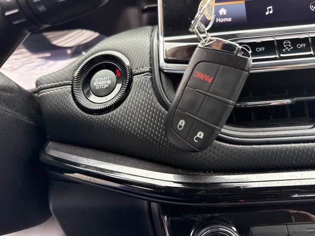 Used 2022 Jeep Compass Altitude image 40