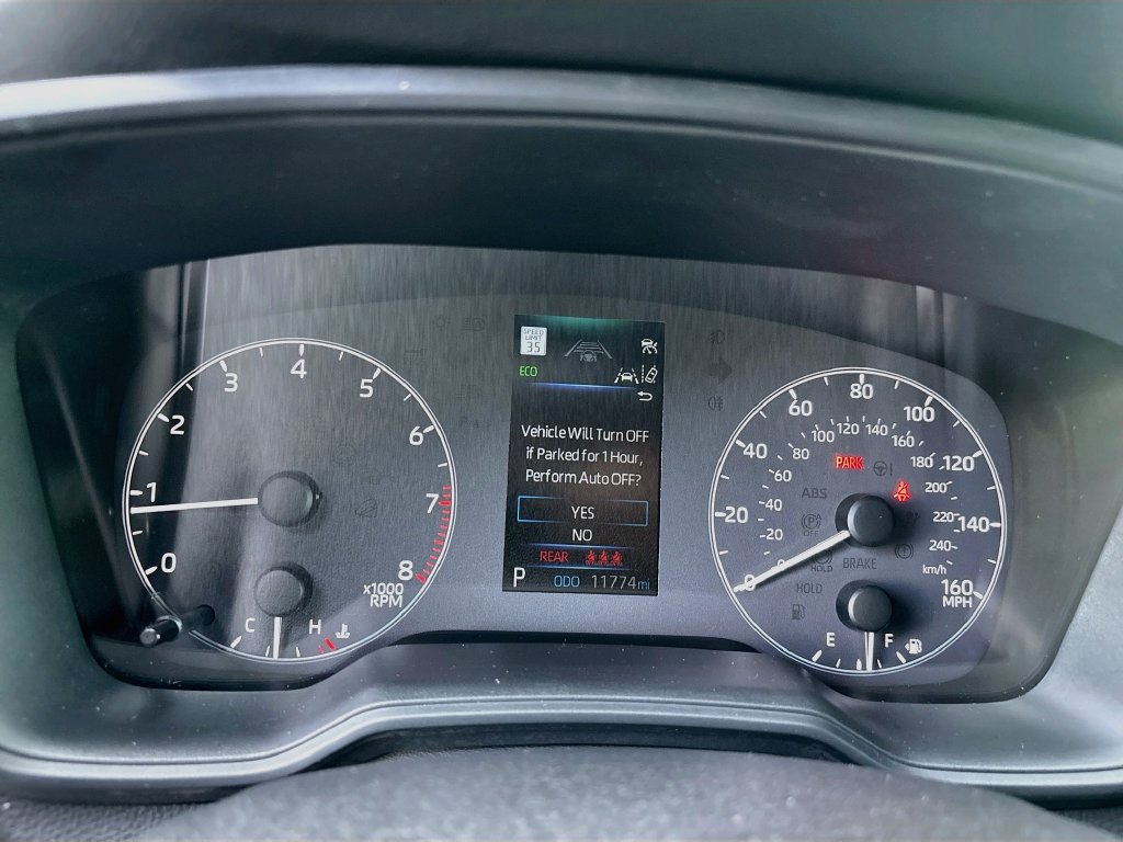Certified 2025 Toyota Corolla SE FWD image 33