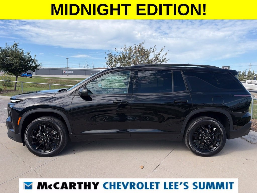 Used 2024 Chevrolet Traverse LT FWD image 5