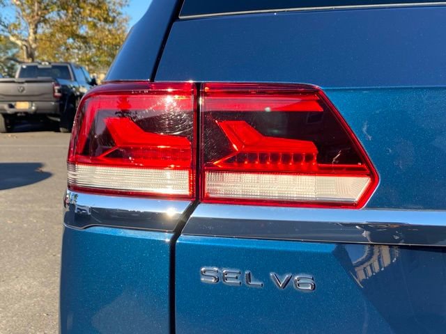 Used 2021 Volkswagen Atlas SEL R-Line image 17