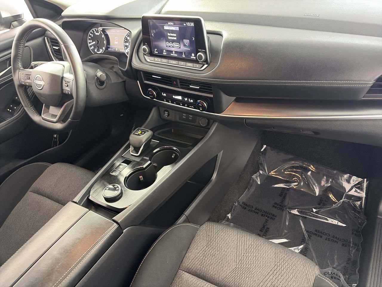 Used 2025 Nissan Rogue SV AWD/4WD image 25