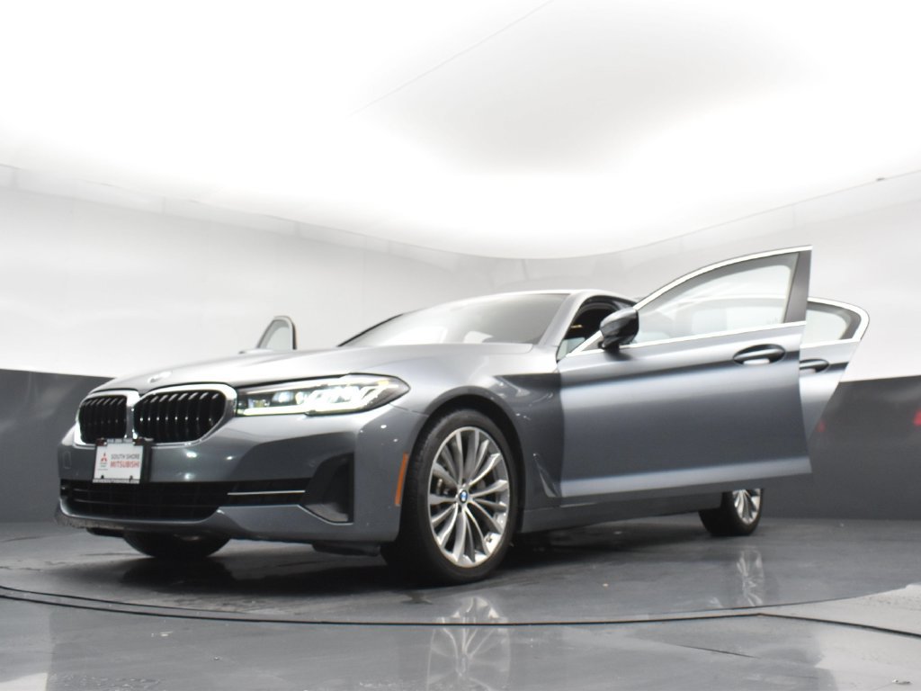 Used 2021 BMW 530i xDrive w/ Convenience Package AWD/4WD image 31