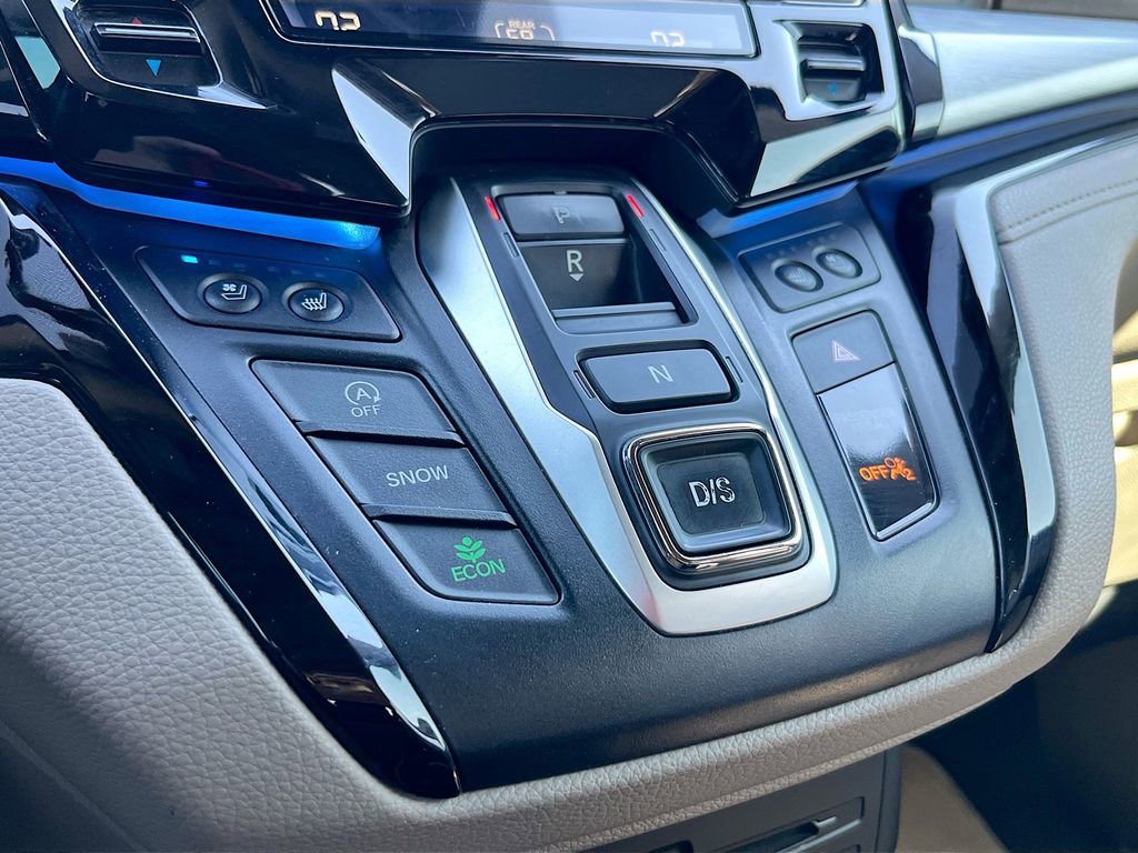 Used 2018 Honda Odyssey Elite image 17