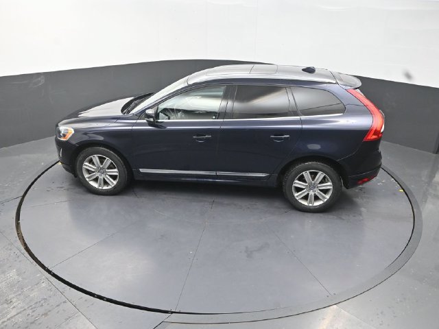 Used 2016 Volvo XC60 T6 AWD/4WD image 26
