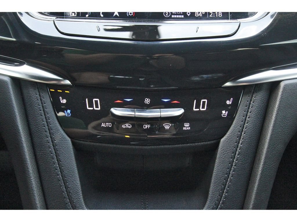 Used 2023 Cadillac XT6 Premium Luxury FWD image 30