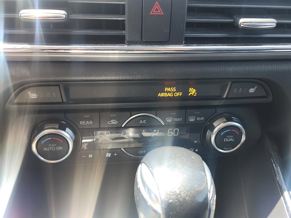 Used 2018 MAZDA CX-9 Touring w/ Touring Premium Package image 24