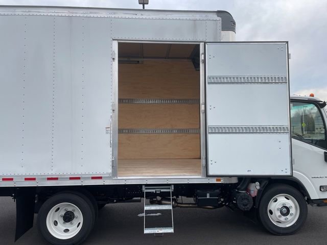 New 2025 Chevrolet Low Cab Forward 5500XG RWD image 4