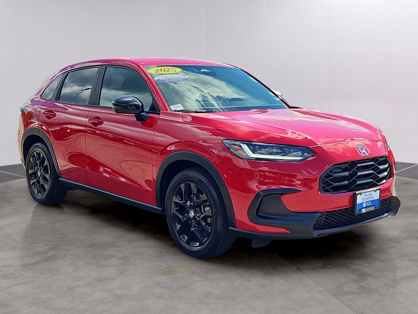 Certified 2025 Honda HR-V Sport image 24
