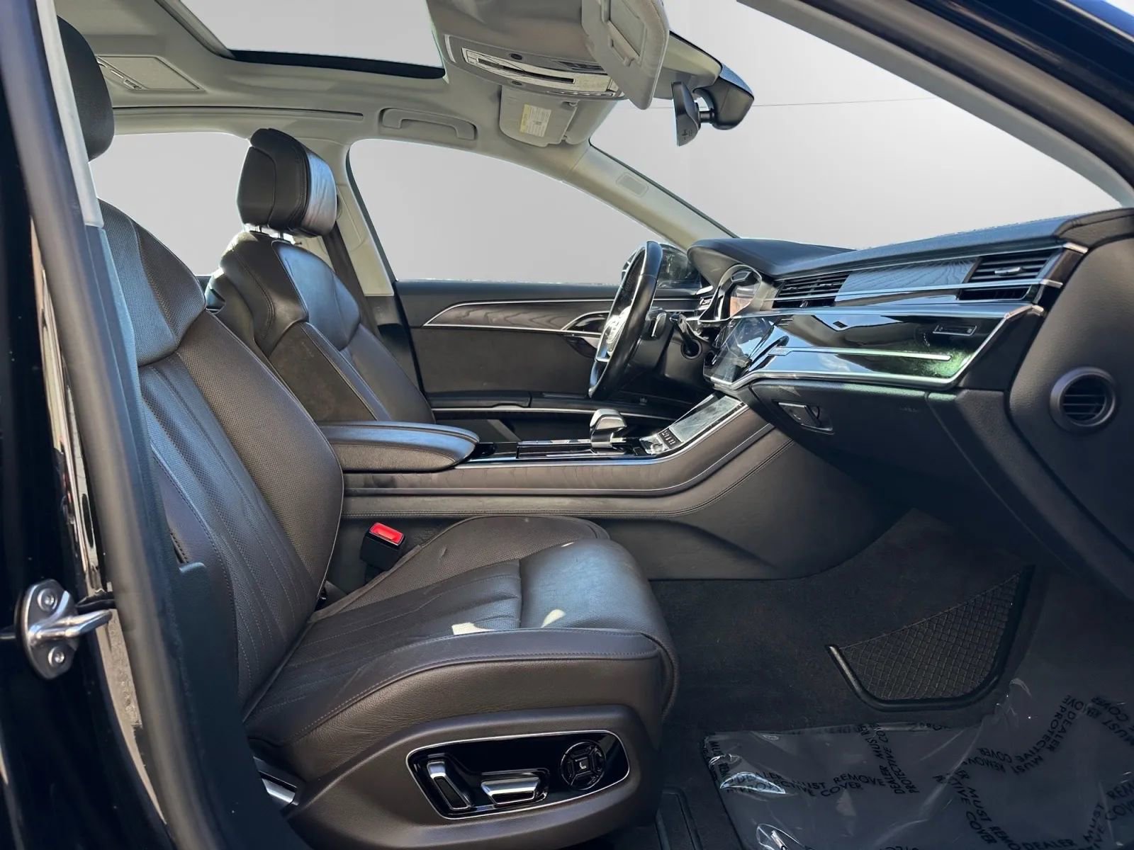 Used 2019 Audi A8 L 3.0T w/ Executive Package AWD/4WD image 28