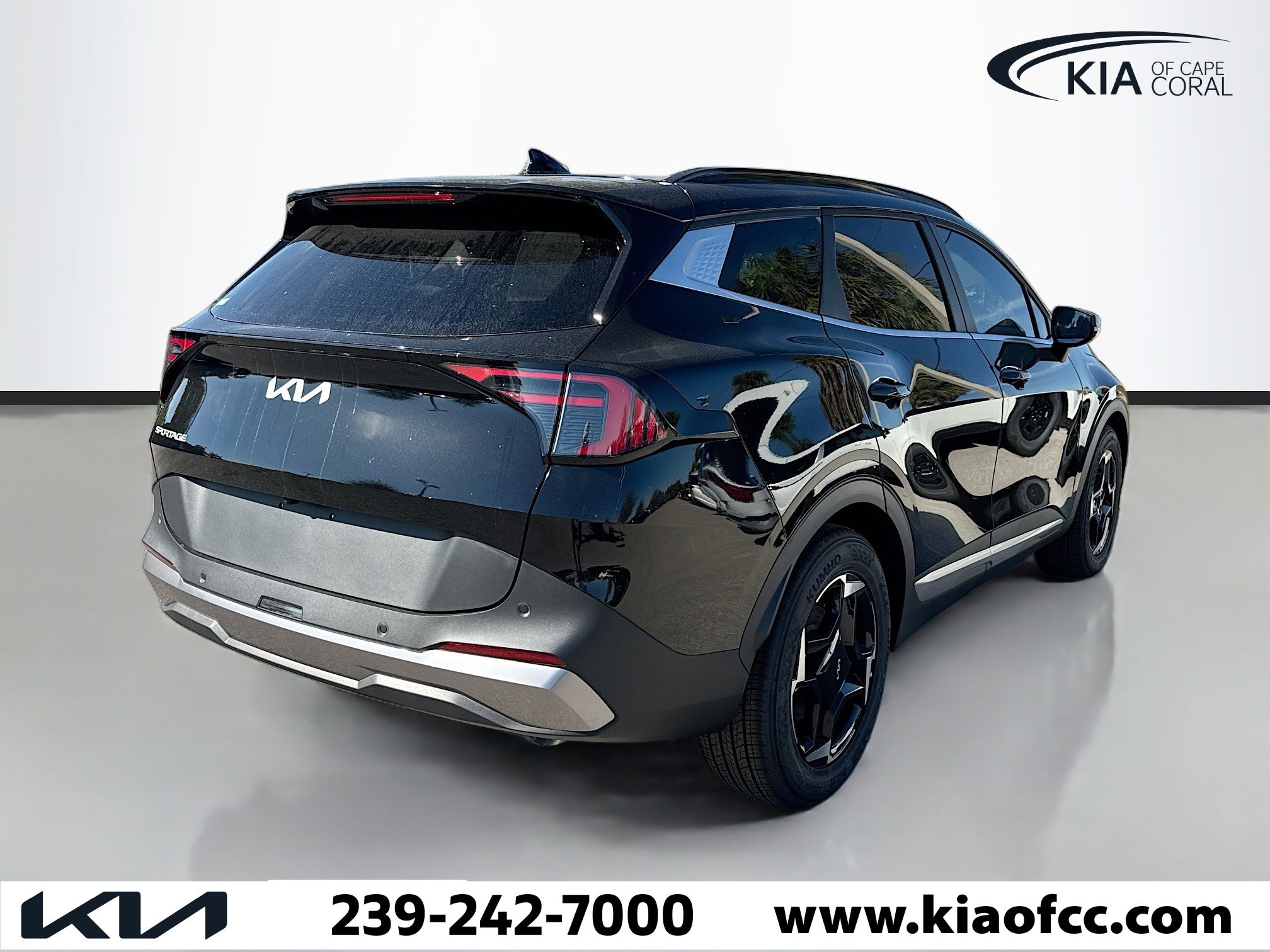 New 2026 Kia Sportage EX w/ EX Panorama Roof Package image 5