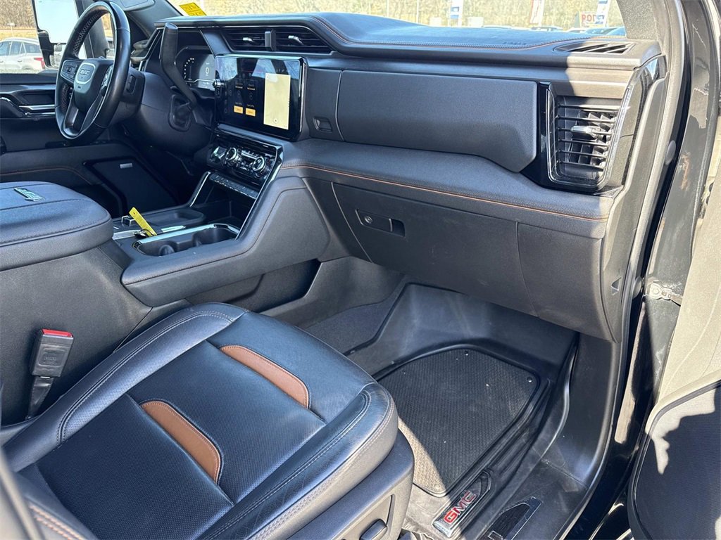 Used 2024 GMC Sierra 2500 AT4 w/ AT4 Premium Plus Package image 27
