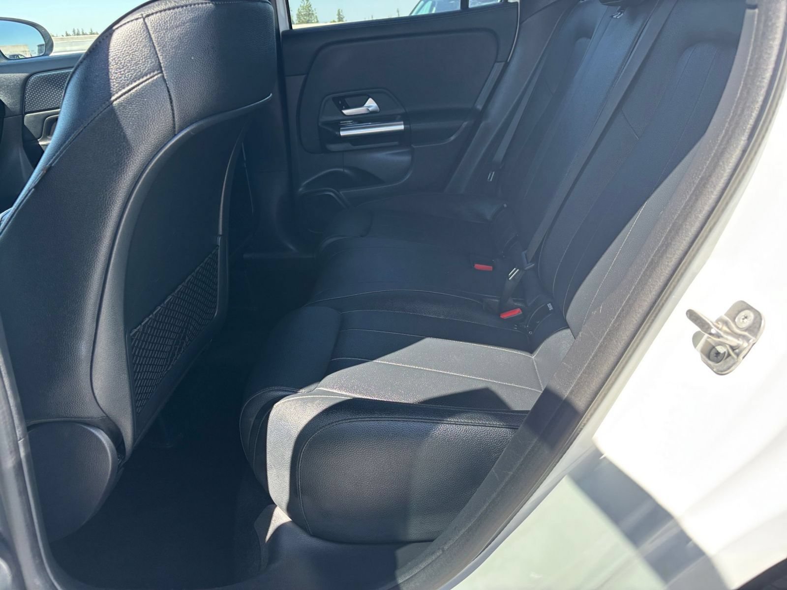 Used 2025 Mercedes-Benz GLA 250 image 27
