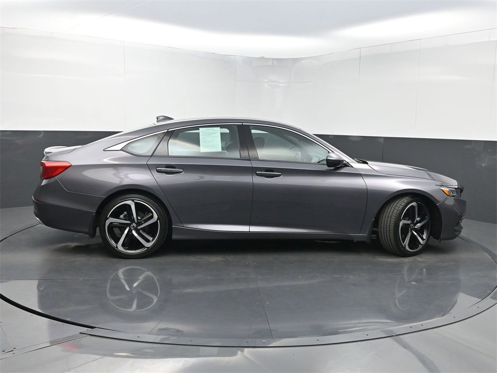 Used 2018 Honda Accord Sport image 41