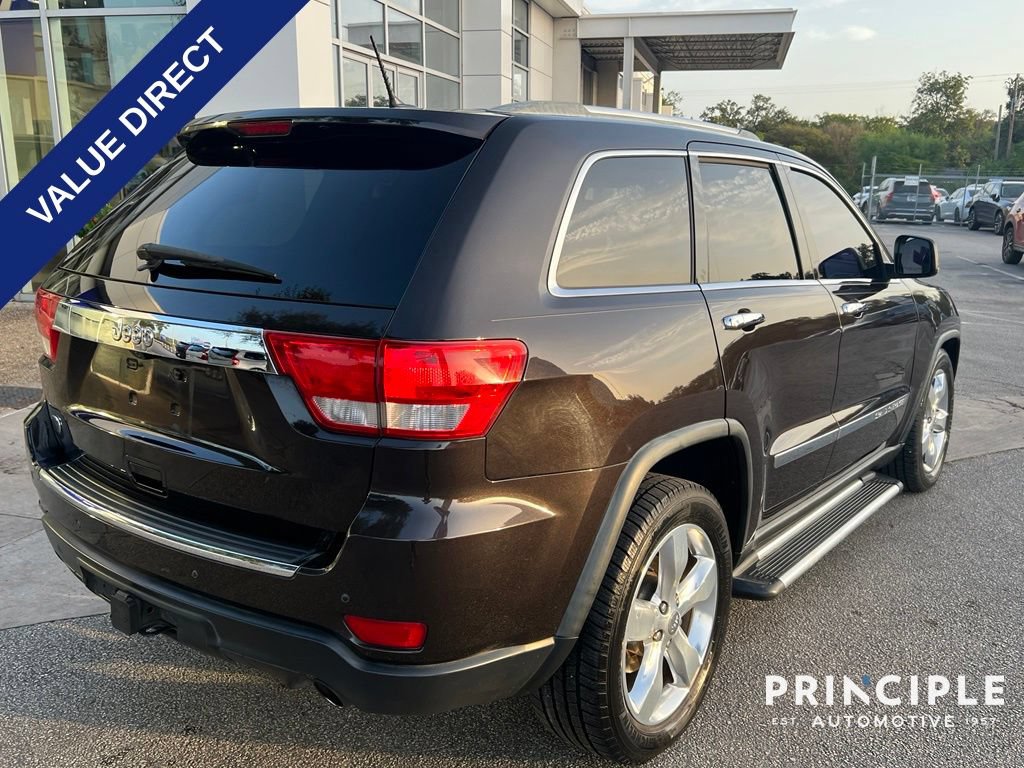 Used 2012 Jeep Grand Cherokee Overland Summit RWD image 8
