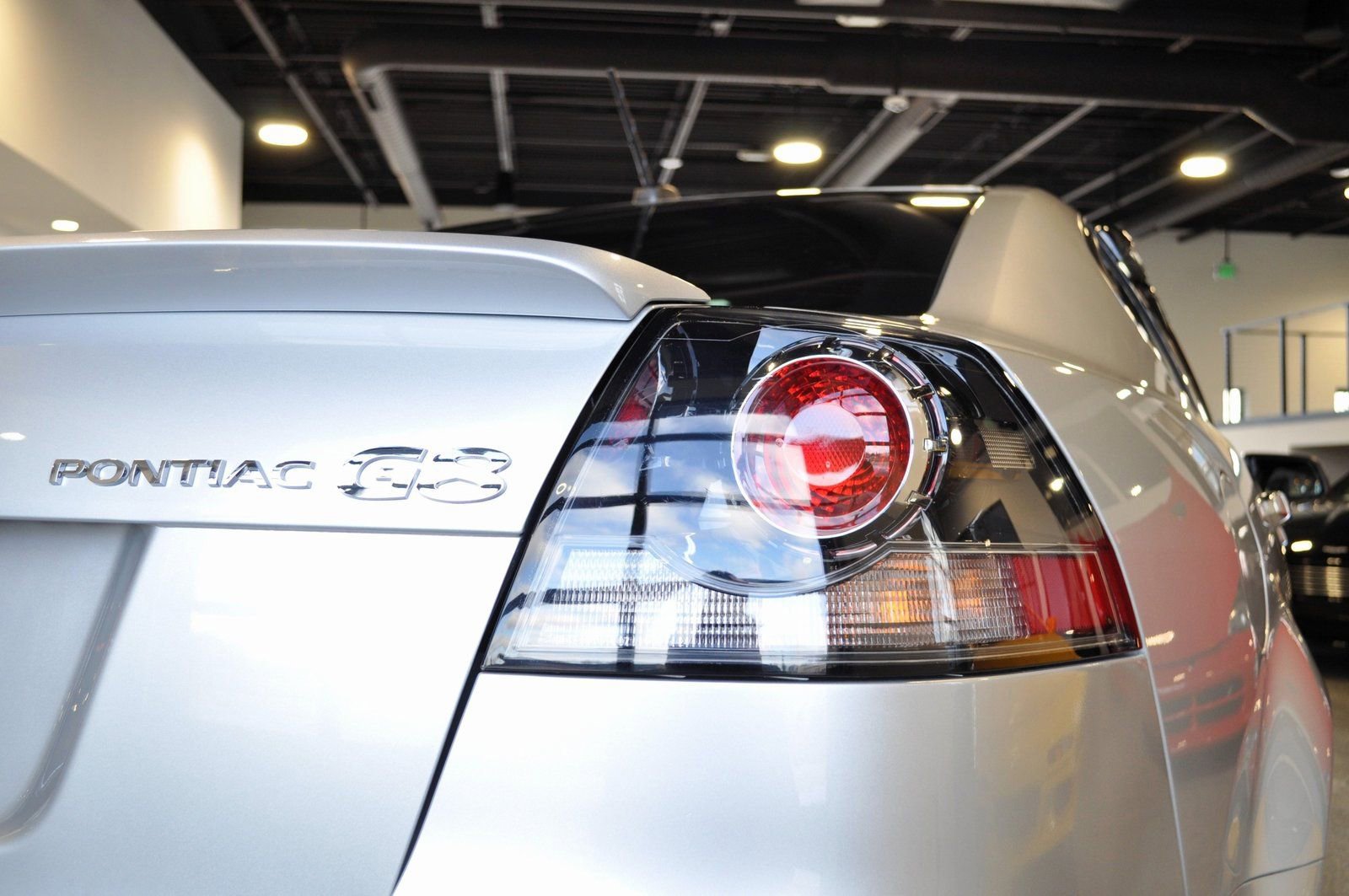 Used 2009 Pontiac G8 GXP image 12