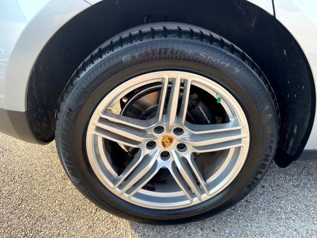 Used 2019 Porsche Macan image 77